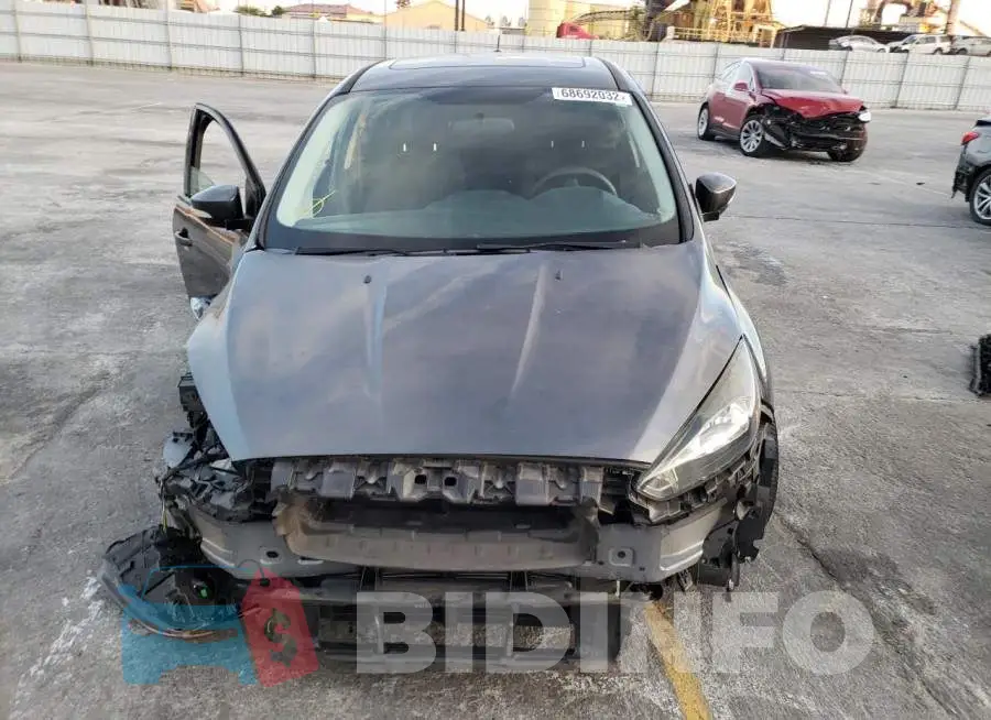 1FADP3M22HL223103 Photo# 5