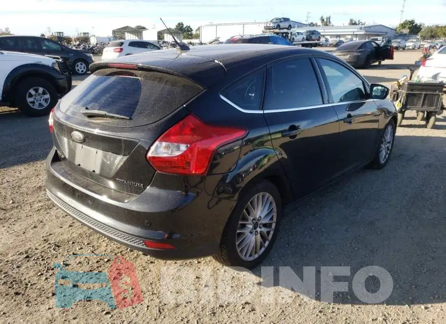 1FADP3N24EL311838 Photo# 3