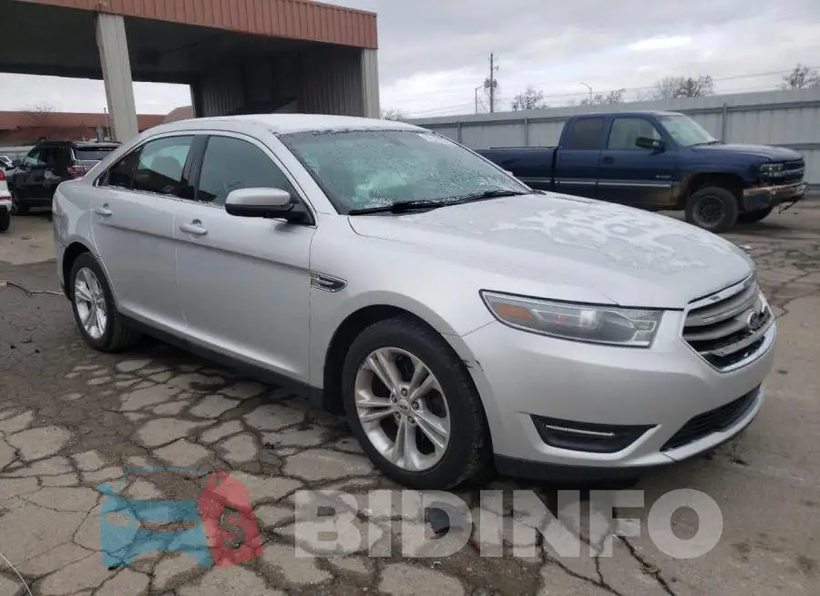1FAHP2E86EG153818 Photo# 4