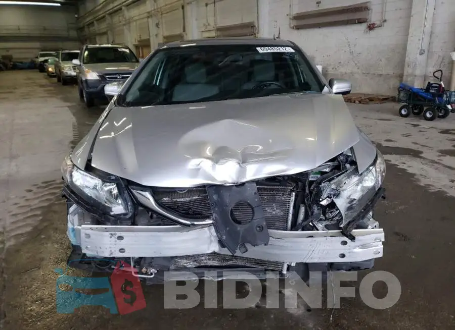 19XFB2F95EE048310 Photo# 5