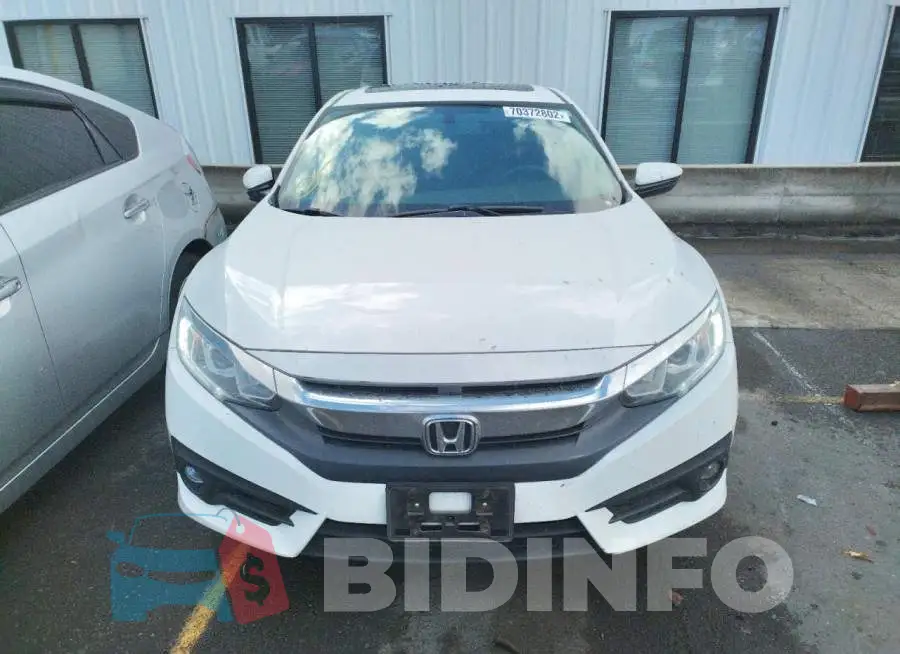 19XFC1F72HE208766 Photo# 5