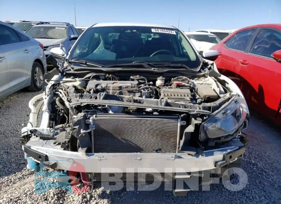 19XFC2F66KE045060 Photo# 5