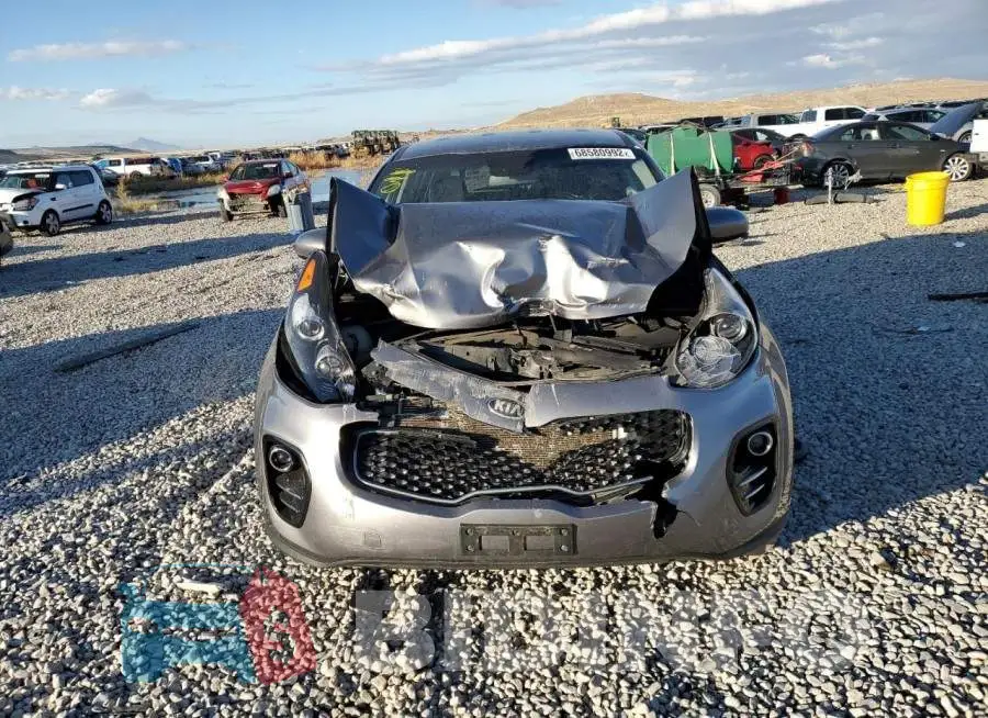 KNDPMCACXH7128875 Photo# 5