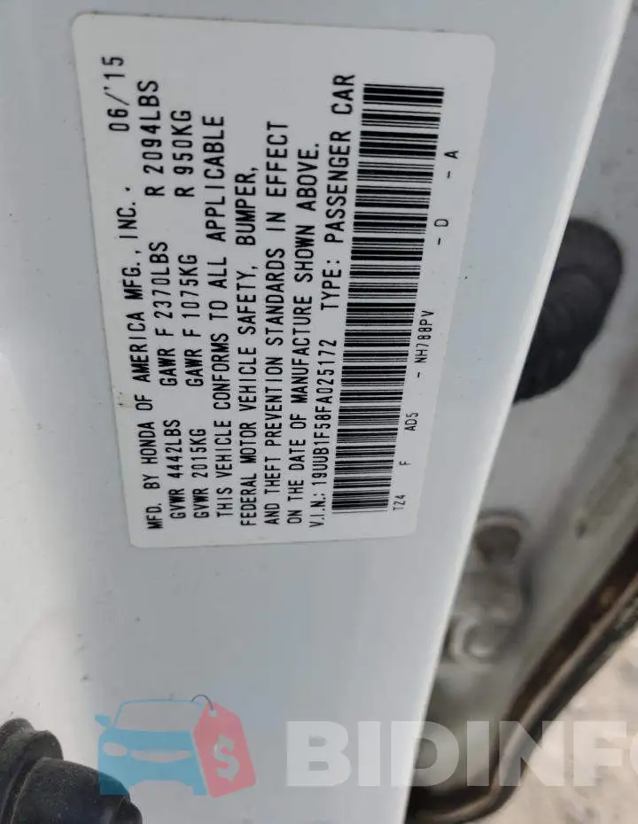 19UUB1F58FA025172 Photo# 12