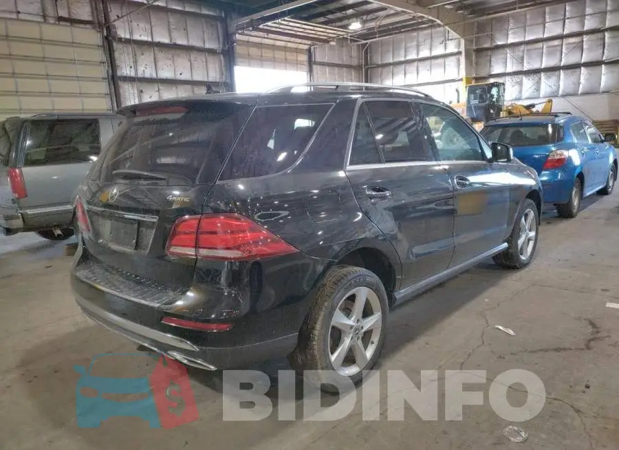 4JGDA5HB0JB024303 Photo# 4