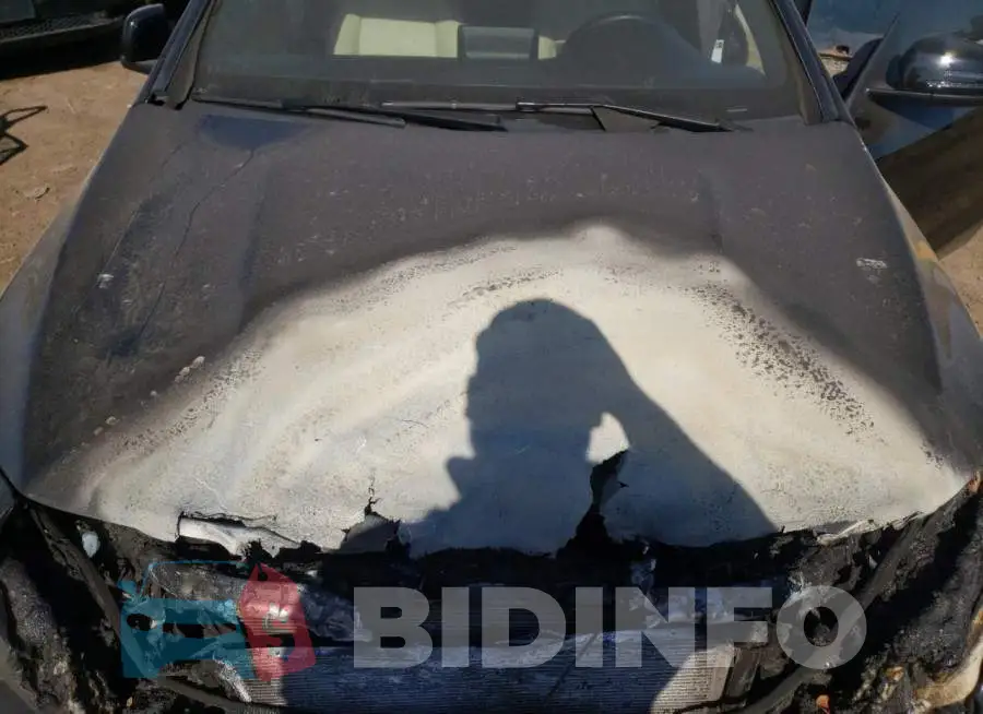 WDDSJ4EB2JN606840 Photo# 7