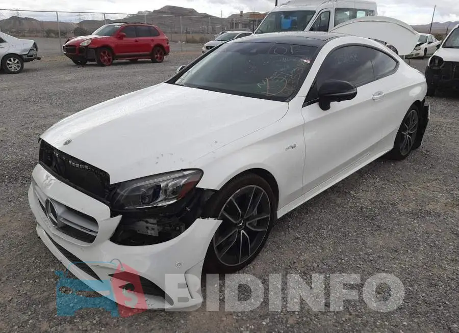 WDDWJ6EB2KF926989 Photo# 2