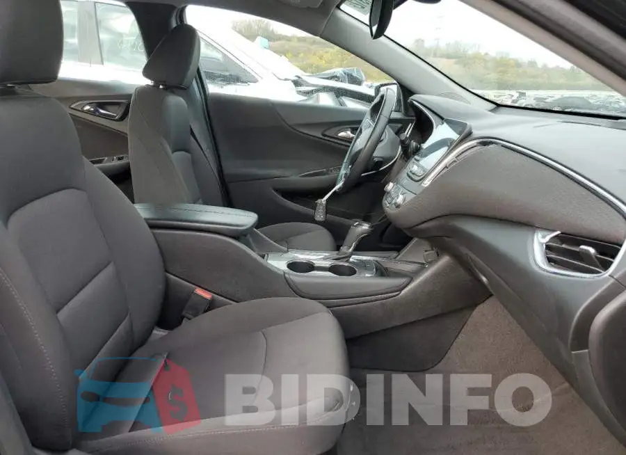 1G1ZD5ST6JF151335 Photo# 5