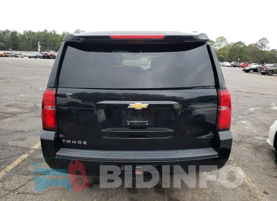 1GNSKBKC7JR393800 Photo# 6