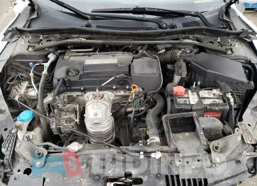 1HGCR2F52FA275018 Photo# 11