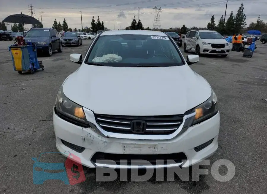 1HGCR2F57FA267903 Photo# 5