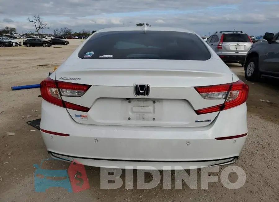 1HGCV3F54MA006887 Photo# 6