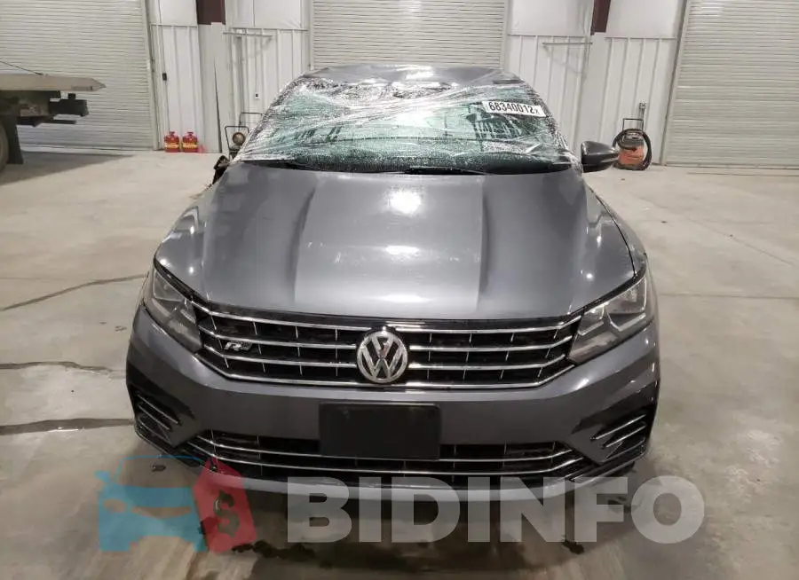 1VWDT7A3XHC032892 Photo# 5
