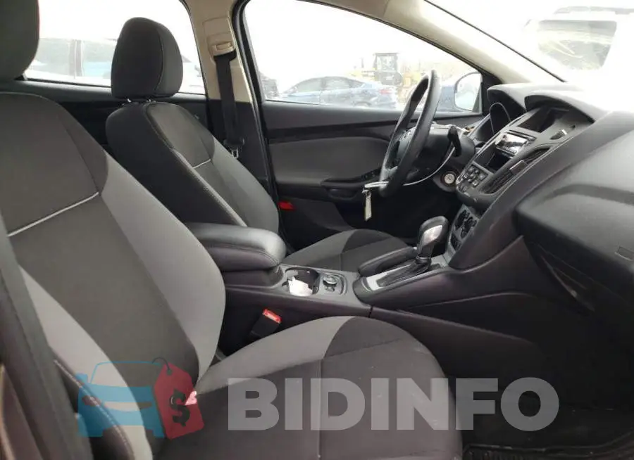 1FADP3F26EL413057 Photo# 5