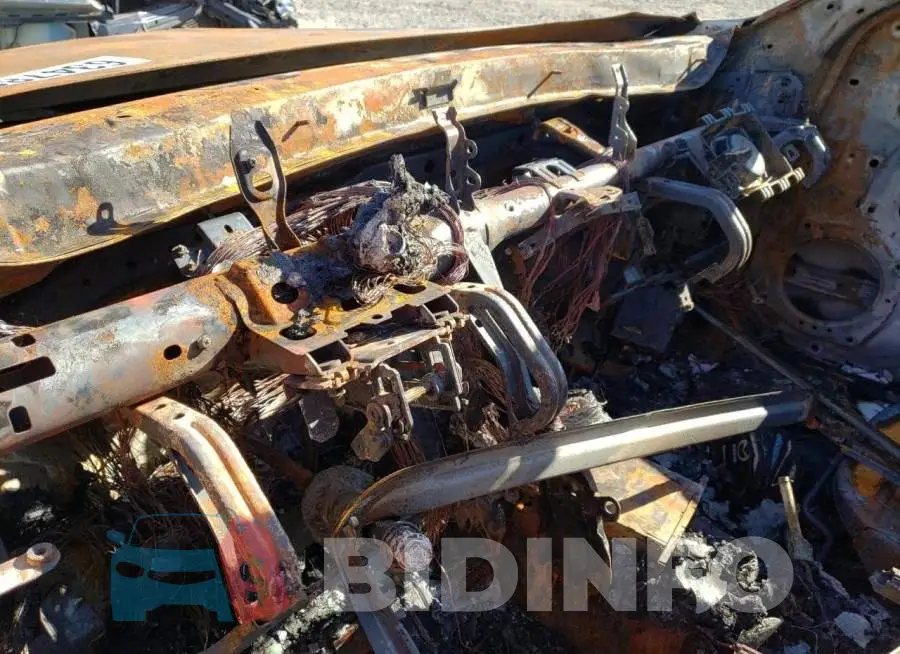 JM1BM1M37E1101626 Photo# 8
