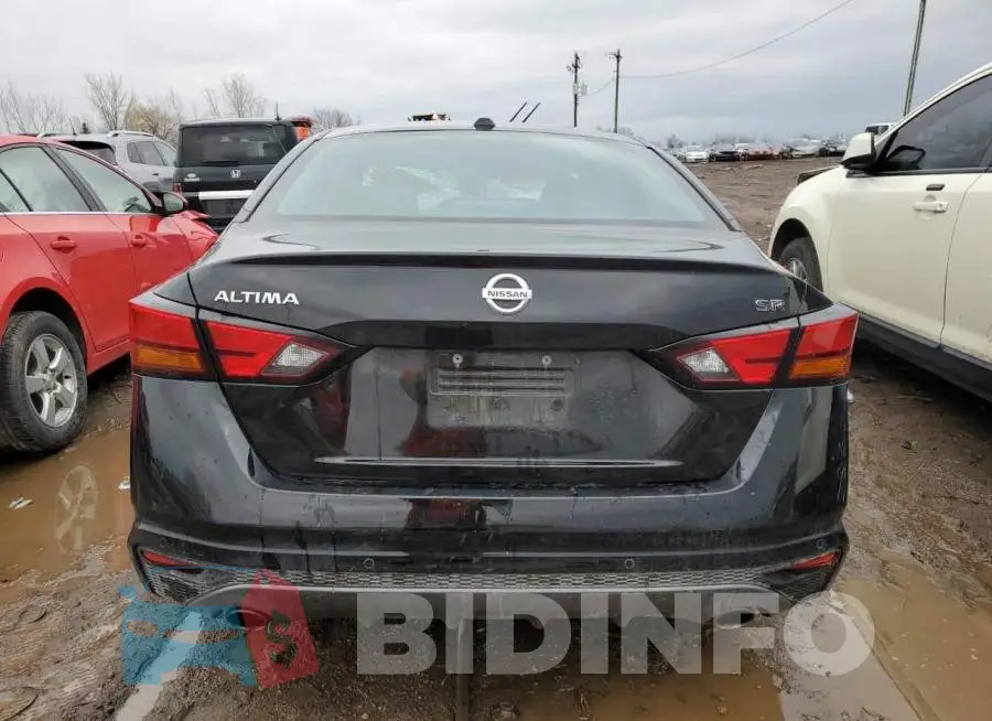 1N4BL4CV5NN306111 Photo# 6