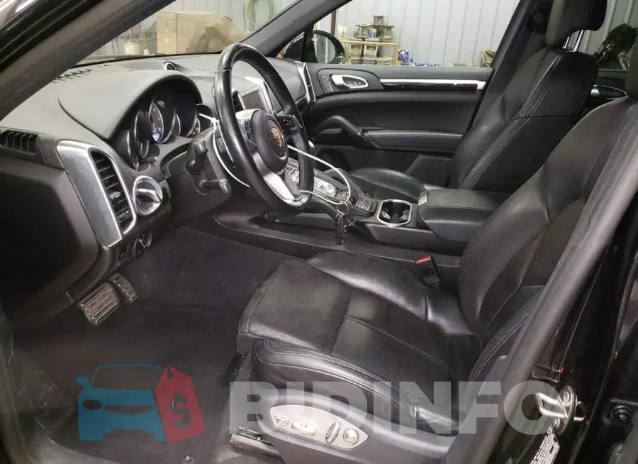 WP1AB2A20HLA50481 Photo# 7