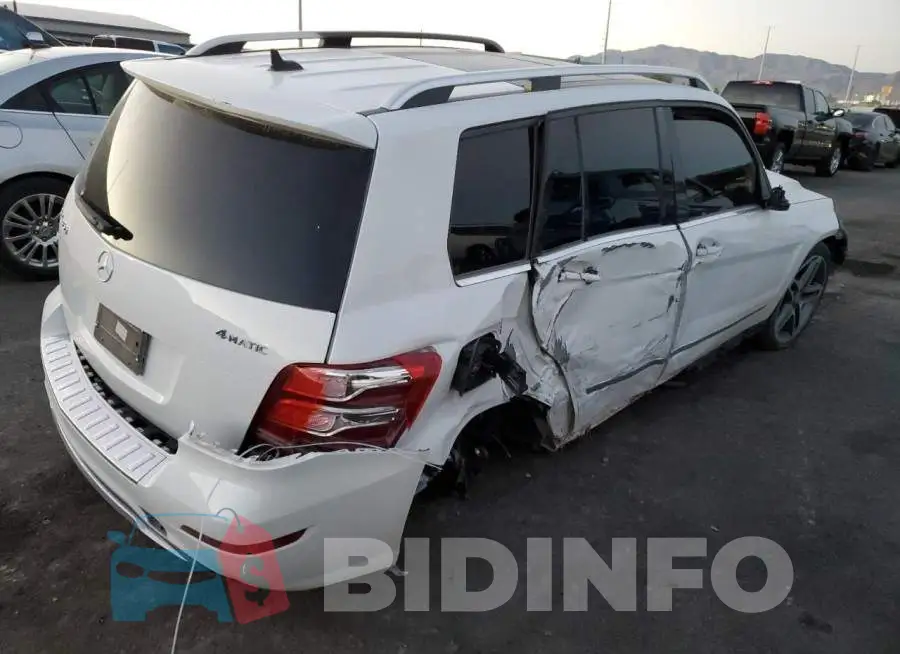 WDCGG8JB9FG378515 Photo# 3