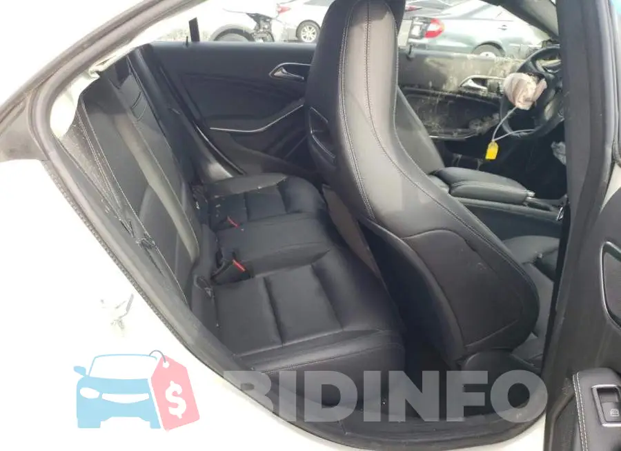 WDDSJ4EB5JN582162 Photo# 10