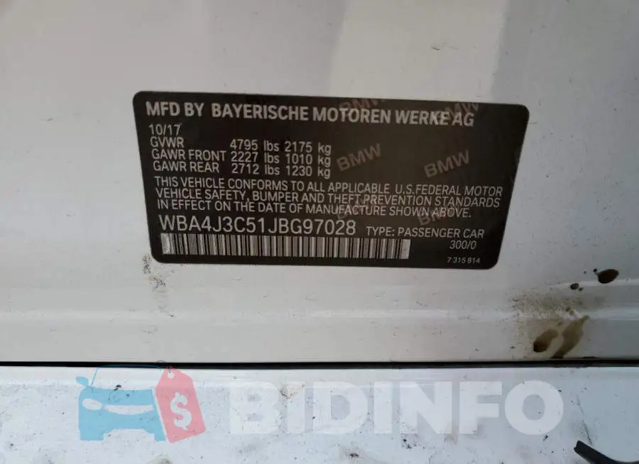 WBA4J3C51JBG97028 Photo# 10