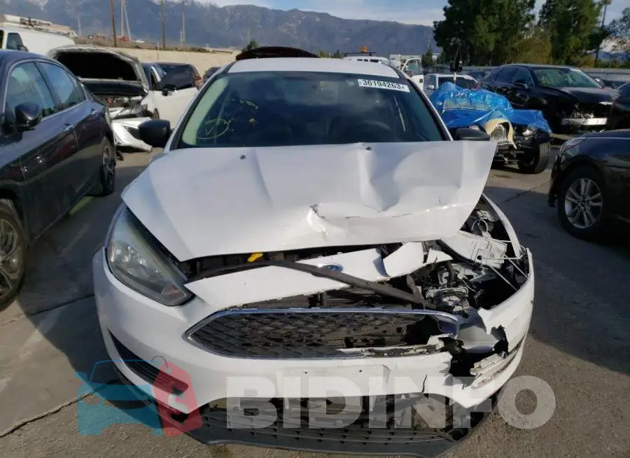 1FADP3E20GL270899 Photo# 5