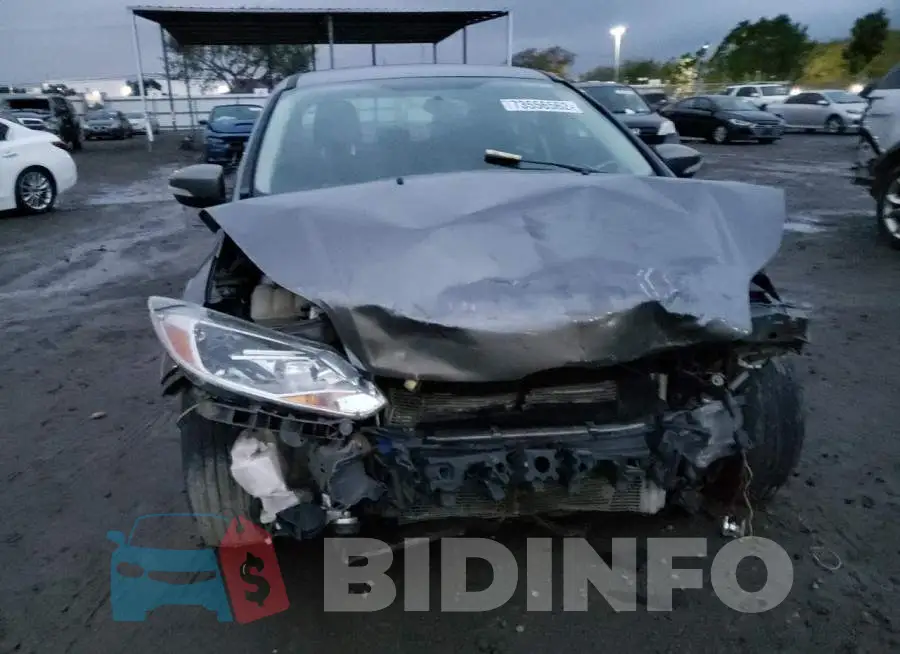 1FADP3F20EL228180 Photo# 5