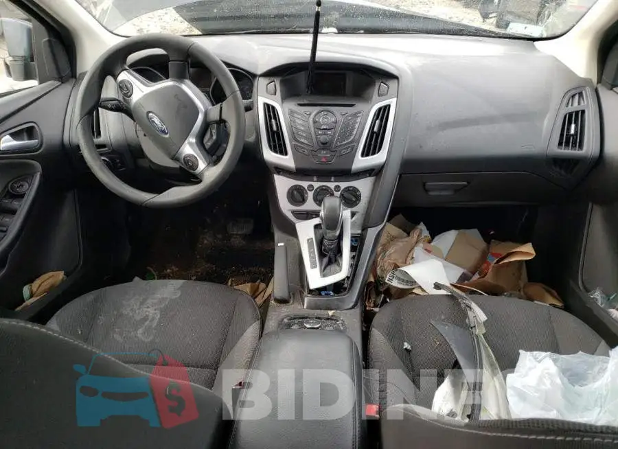 1FADP3F21EL257252 Photo# 8