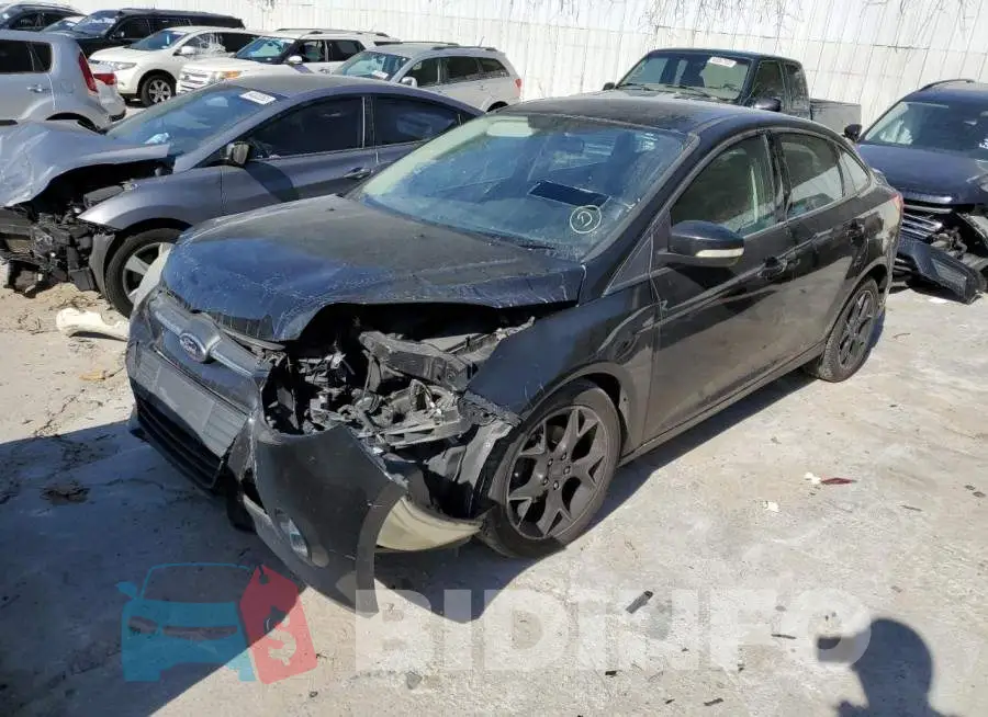 1FADP3F23EL240596 Photo# 2