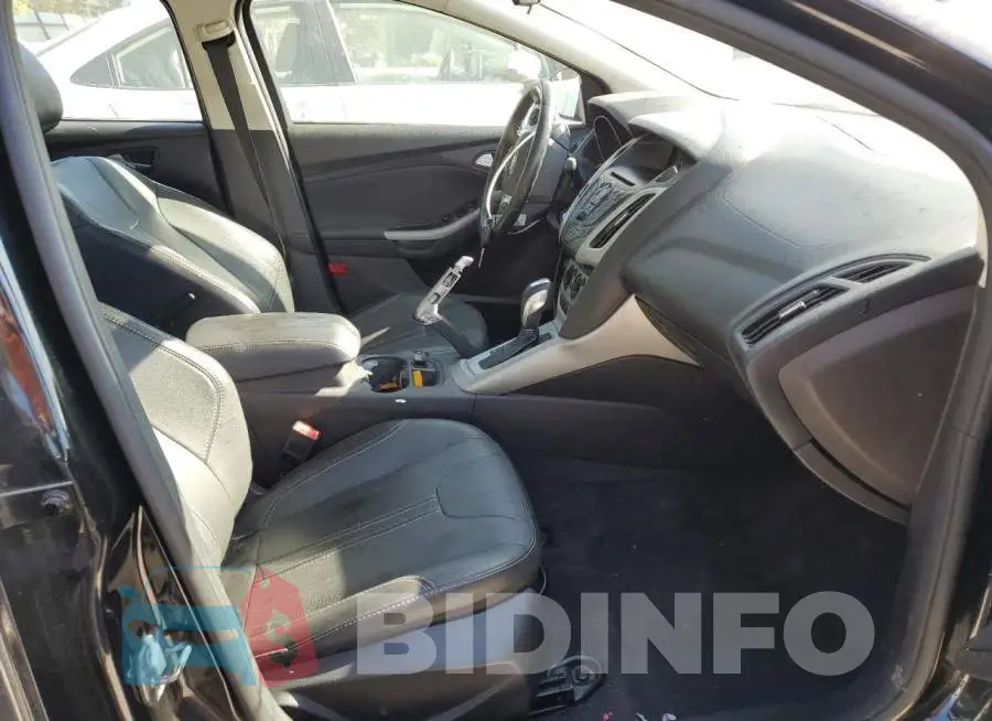 1FADP3F23EL240596 Photo# 5