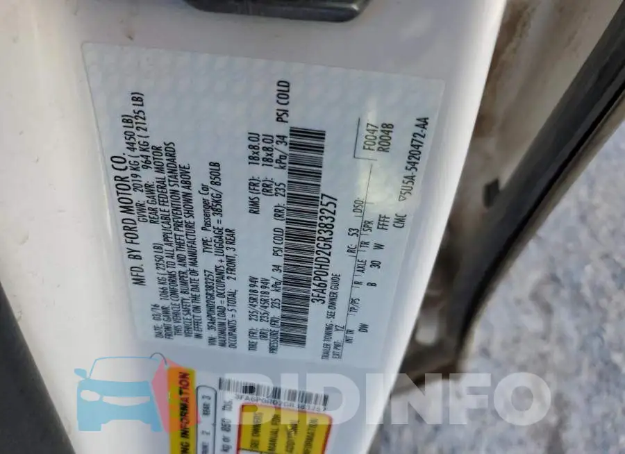 3FA6P0HD2GR383257 Photo# 12