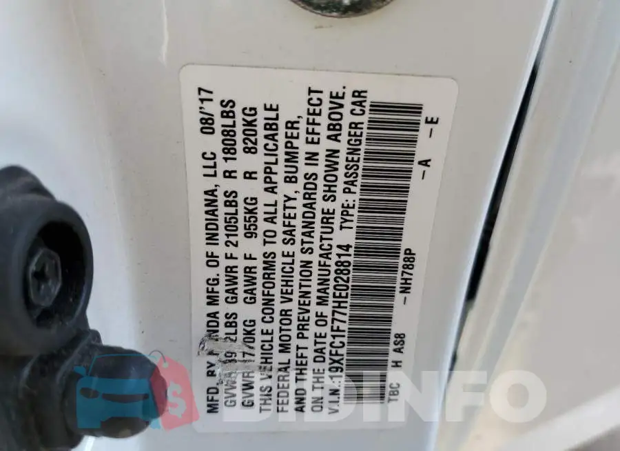 19XFC1F77HE028814 Photo# 10