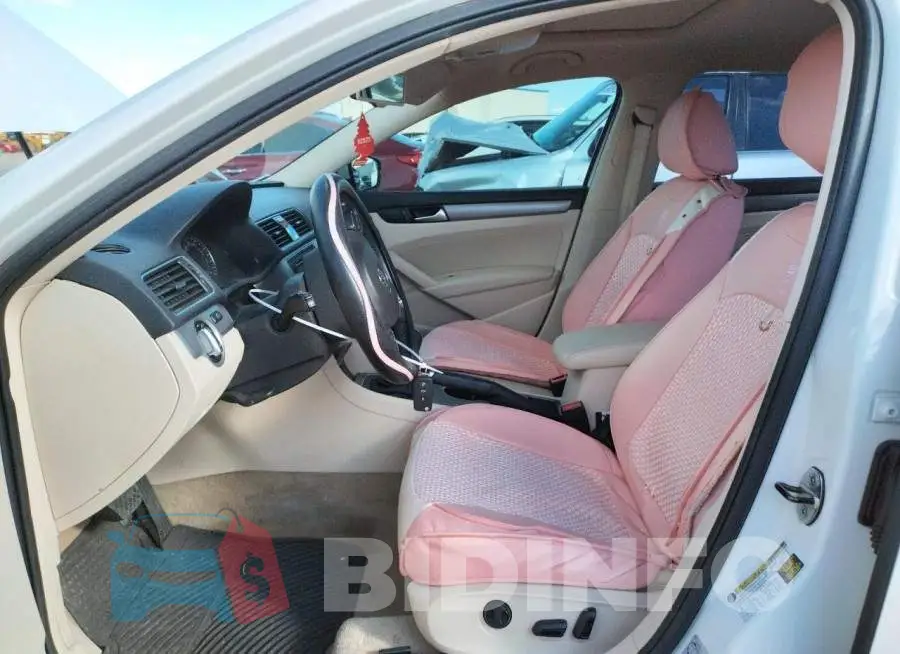 1VWBN7A31EC048640 Photo# 7