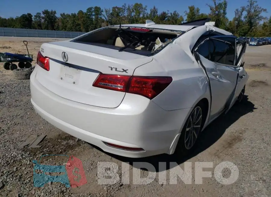 19UUB1F36LA001589 Photo# 4