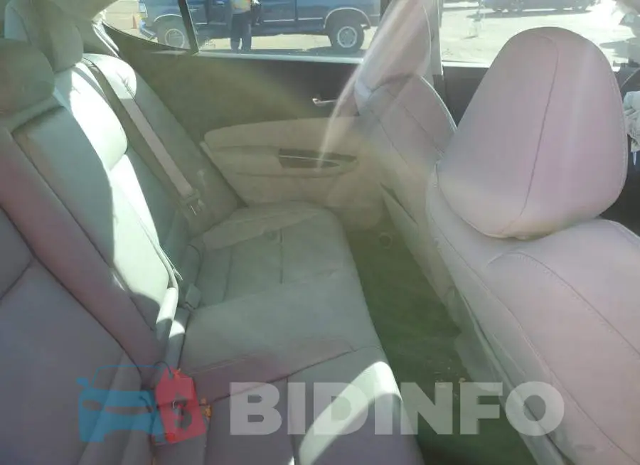 19UUB2F3XFA013058 Photo# 10
