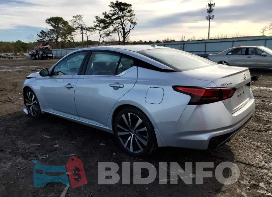 1N4BL4CV0KC228943 Photo# 2
