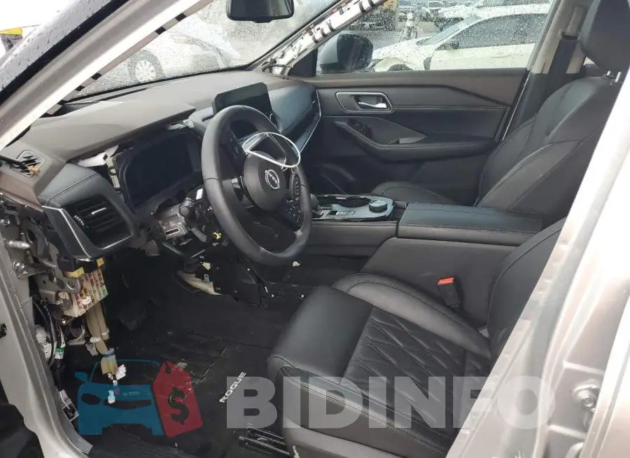 JN8BT3DD6NW271703 Photo# 7