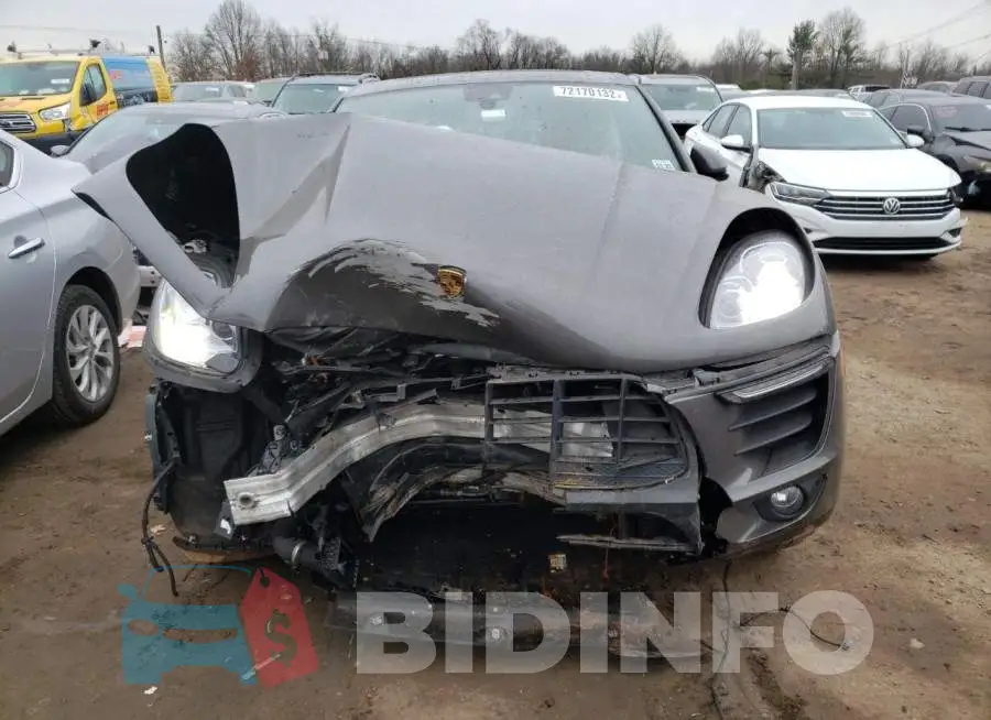 WP1AA2A53JLB22731 Photo# 5