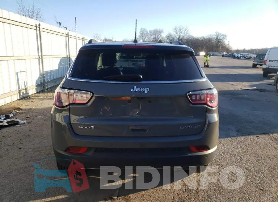 3C4NJDCB8LT132390 Photo# 6