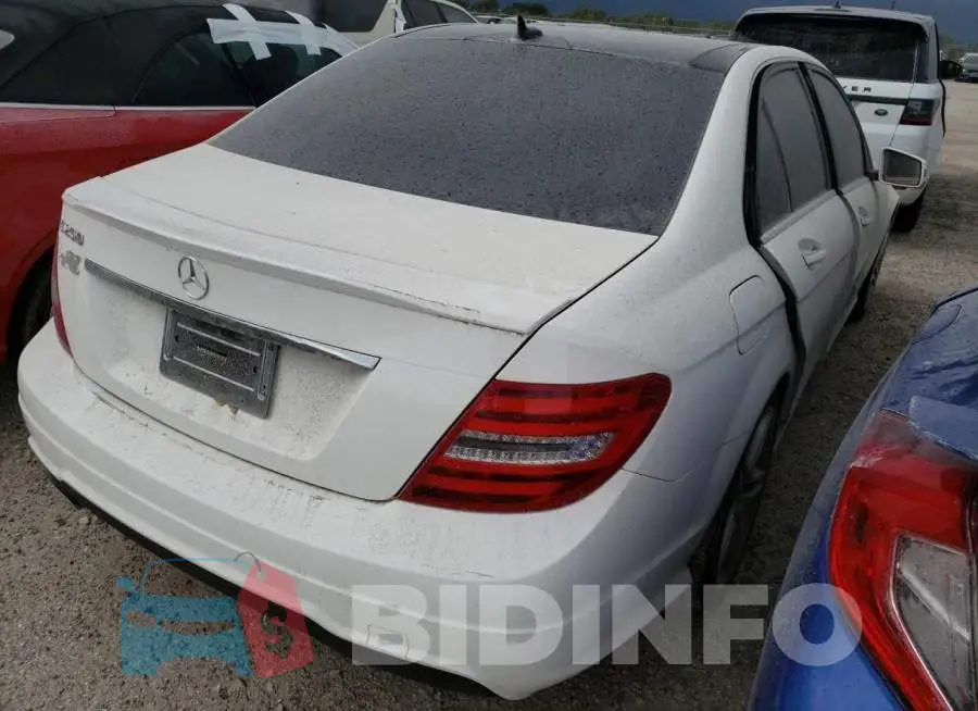 WDDGF4HB6EA960554 Photo# 4