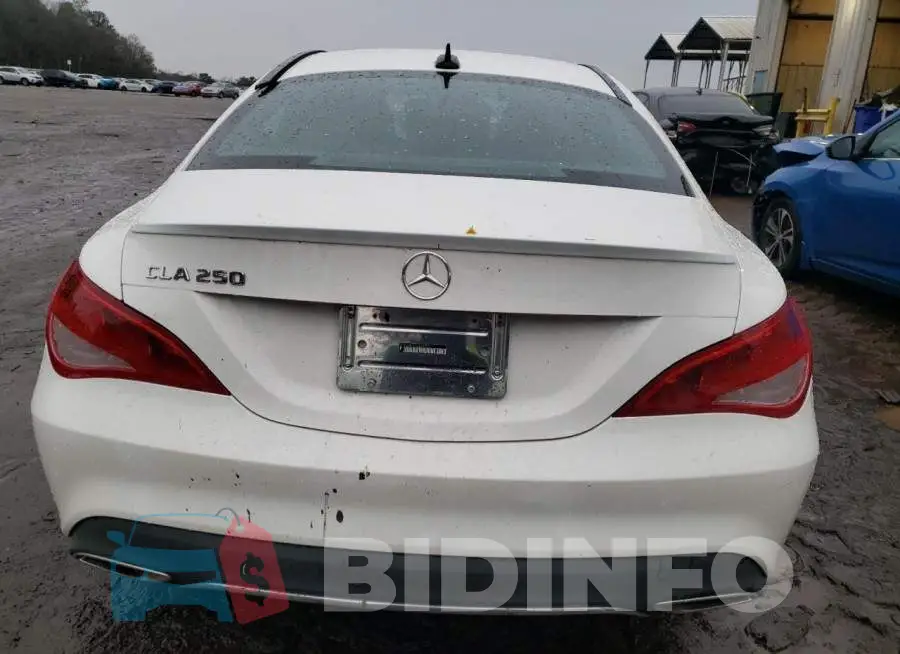 WDDSJ4EB2JN644357 Photo# 6