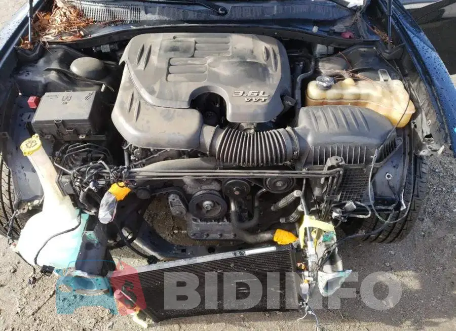 2C3CDXHG6GH214786 Photo# 11