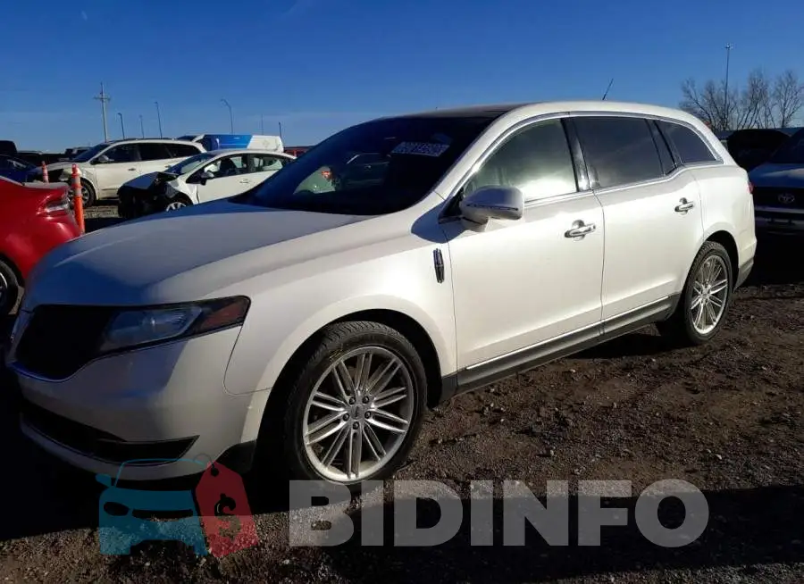 2LMHJ5AT2EBL52072 Photo# 1