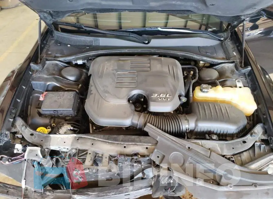 2C3CCABG8GH164188 Photo# 7