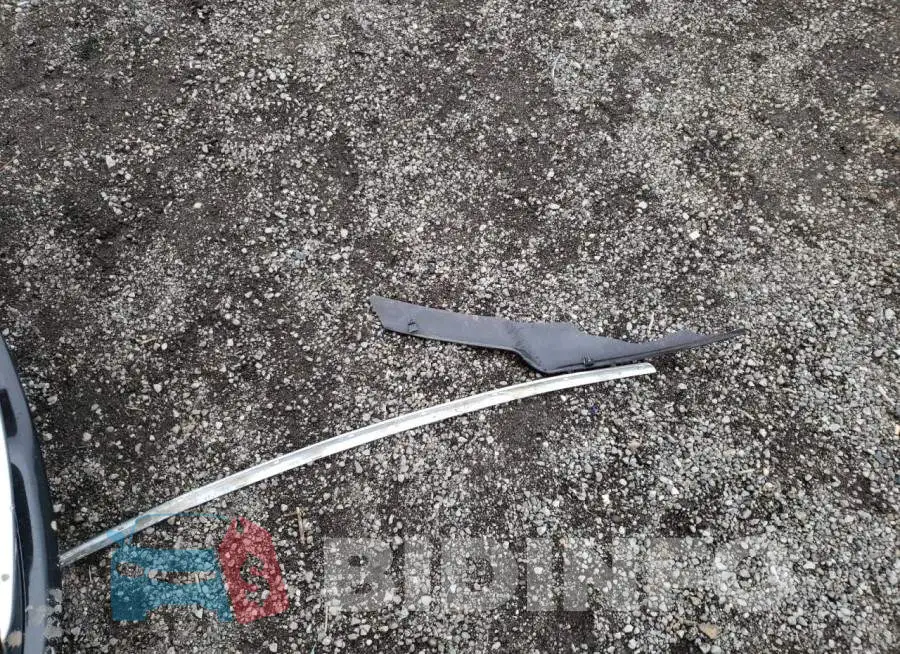 2C4RC1CG9GR155854 Photo# 13