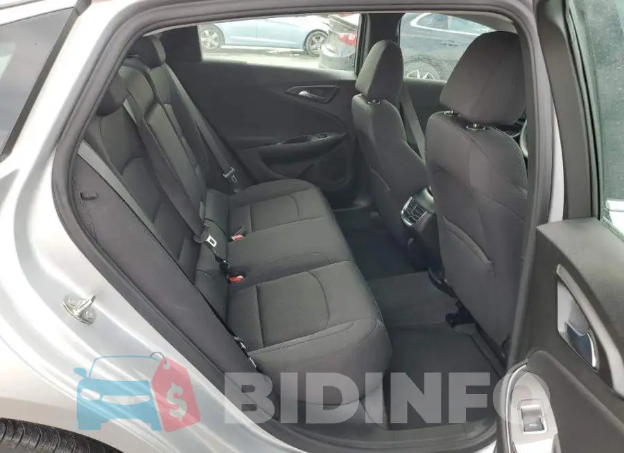 1G1ZD5ST4NF132076 Photo# 10