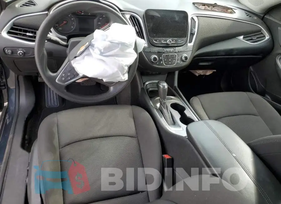 1G1ZD5STXLF110404 Photo# 8