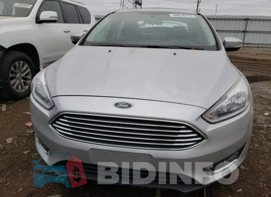 1FADP3J22JL314043 Photo# 5
