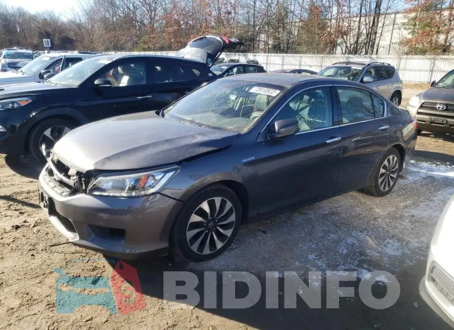 1HGCR6F55FA013114 Photo# 1