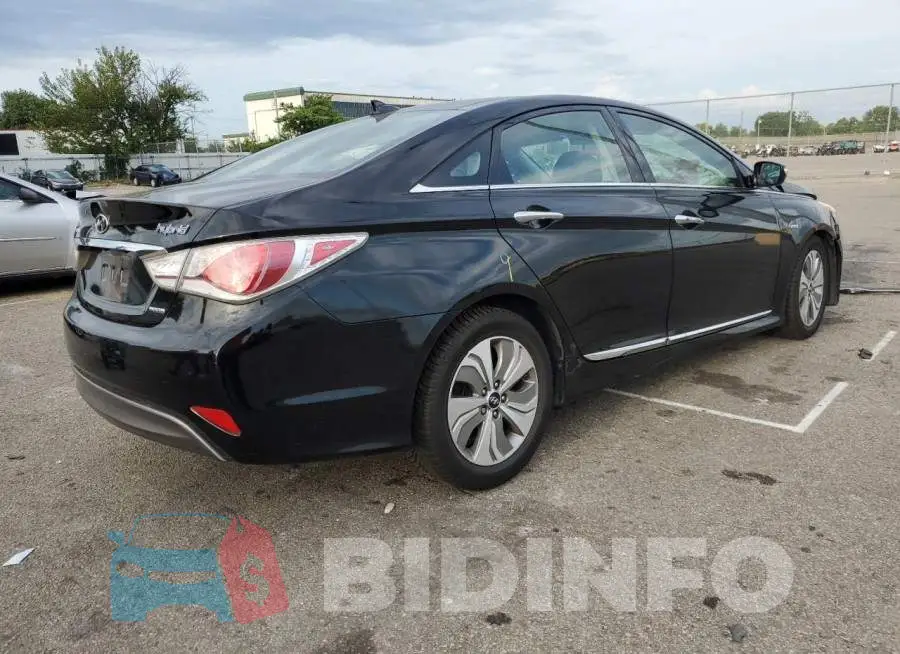 KMHEC4A45FA128643 Photo# 4