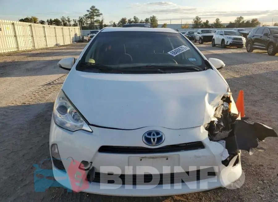 JTDKDTB36E1563867 Photo# 5